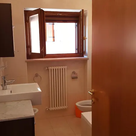 Garda Apartment