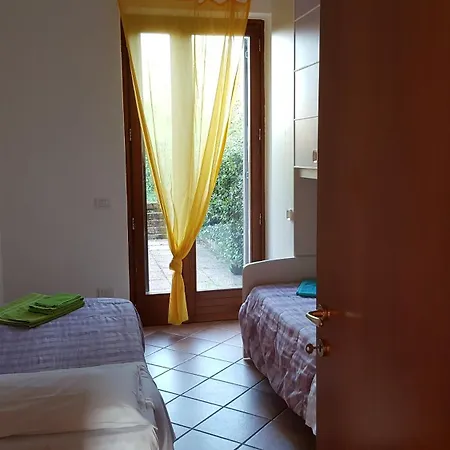 Apartment Garda *